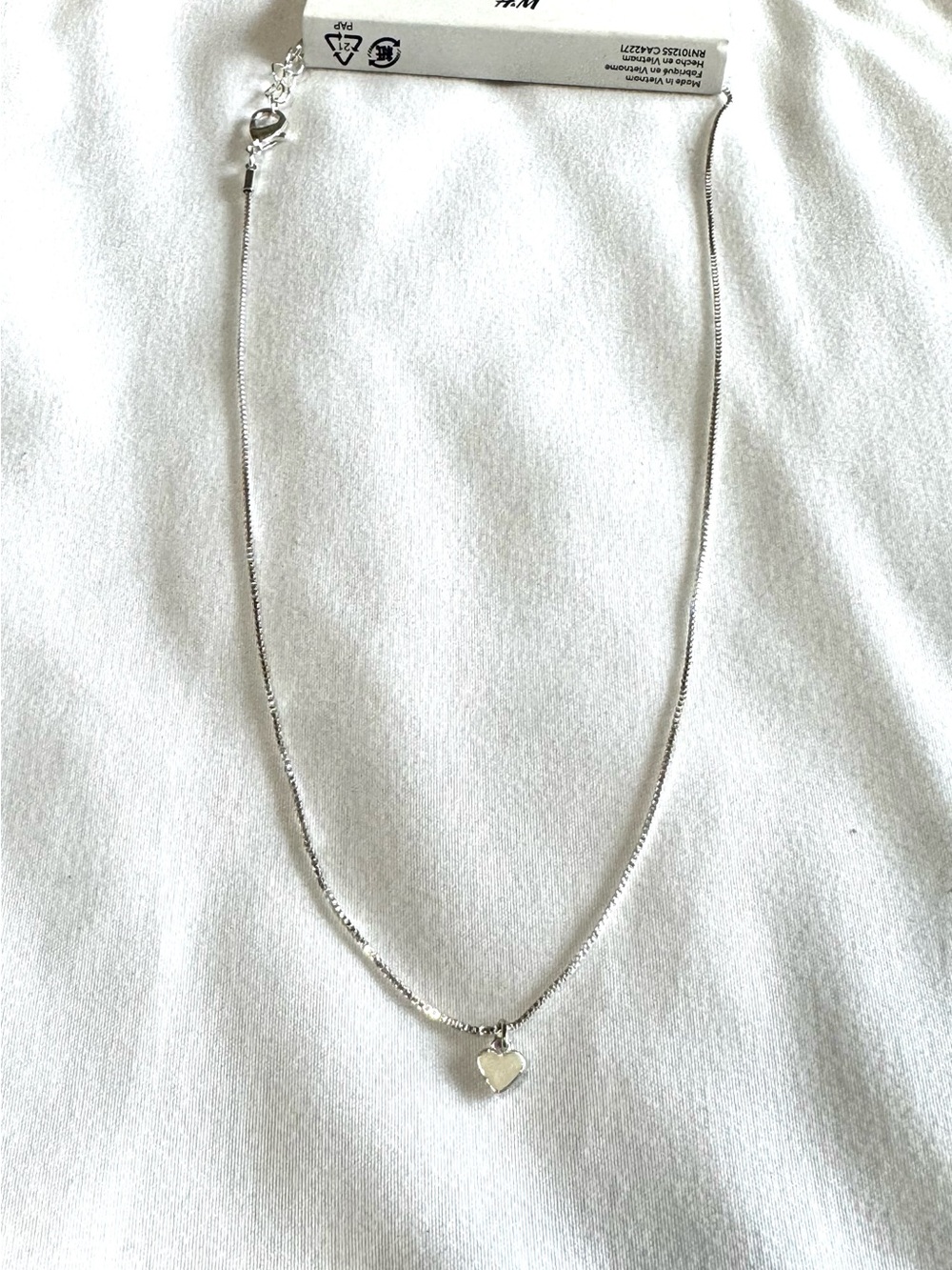 H&M Mini Cream Heart Pendant Necklace